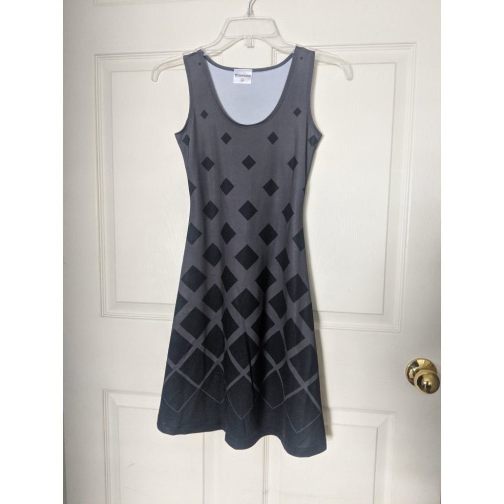 CowCow XS Gray Geometric Dress